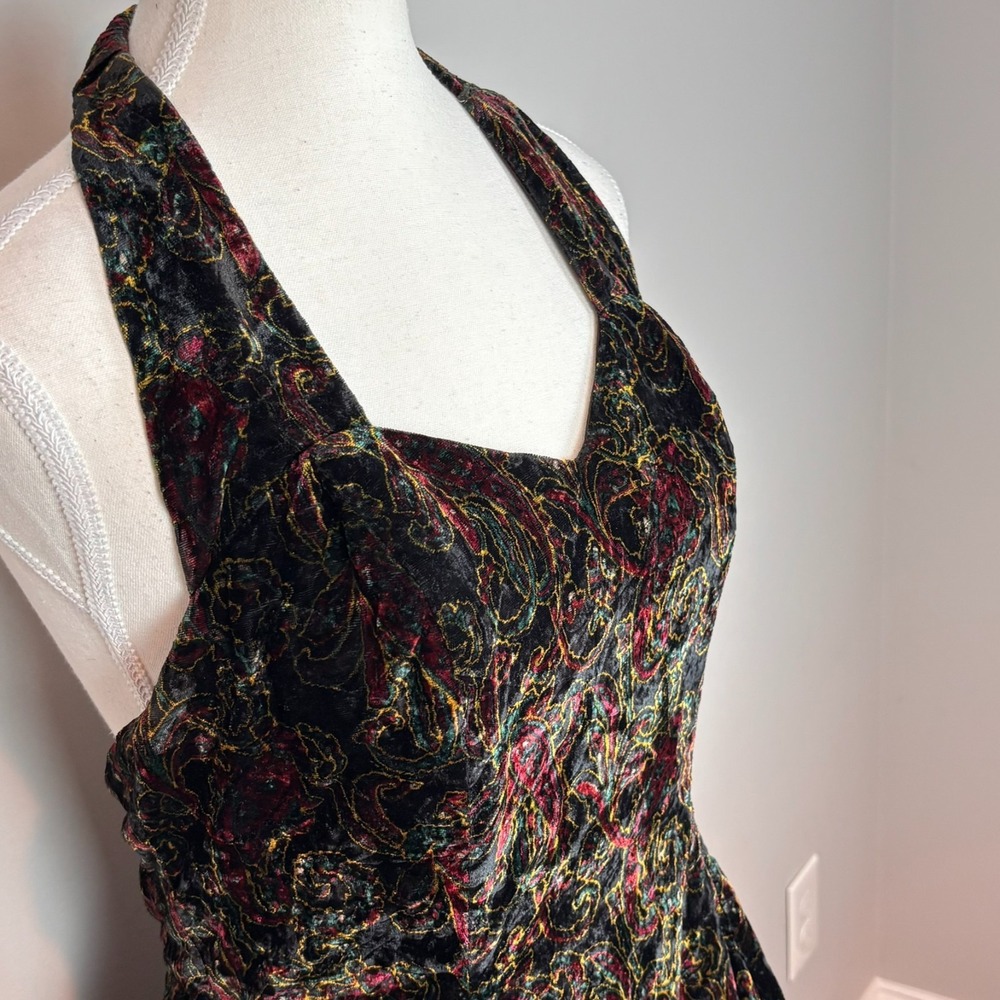 Masquerade VGT Y2K Velvet Floral Halter Sweetheart Neck Mini Dress Flare SZ 9 - Picture 2 of 11